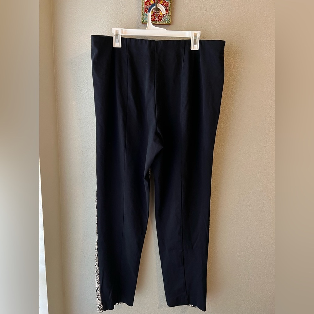 Lane Bryant Black & Gold Metallic Jacquard Ponte Slim Leg Pants size 18/20 - Picture 6 of 12
